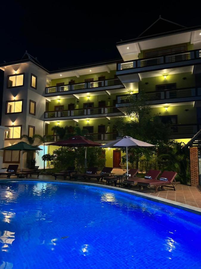 The Moon Kampot Boutique Hotel Kültér fotó