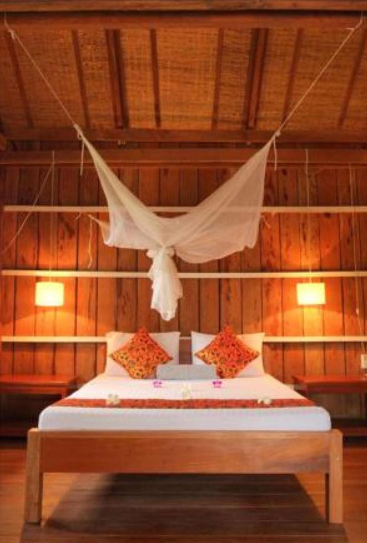 The Moon Kampot Boutique Hotel Kültér fotó